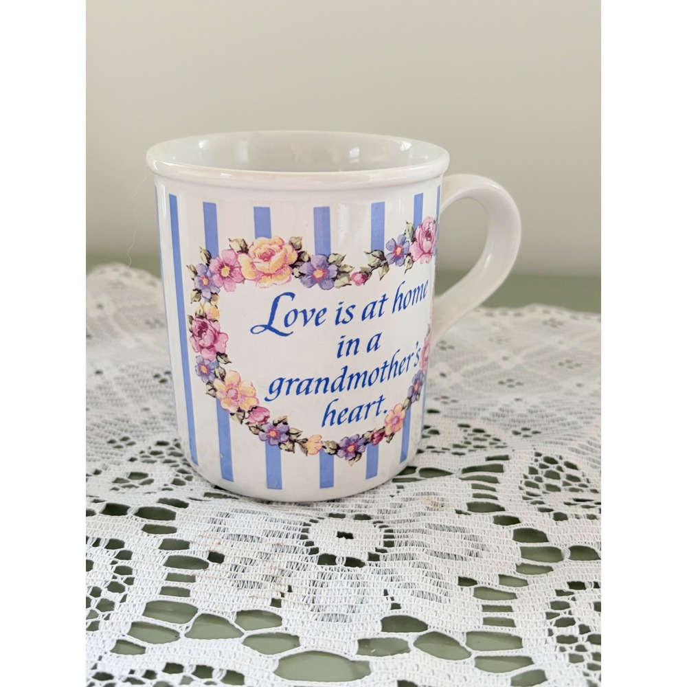 Vintage Grandmother Mug | Mothers Day Gift | 90s coffee mug - Picture 2 of 3